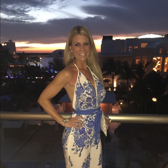 Beautiful Spell jumpsuit - Picture 2 of 5